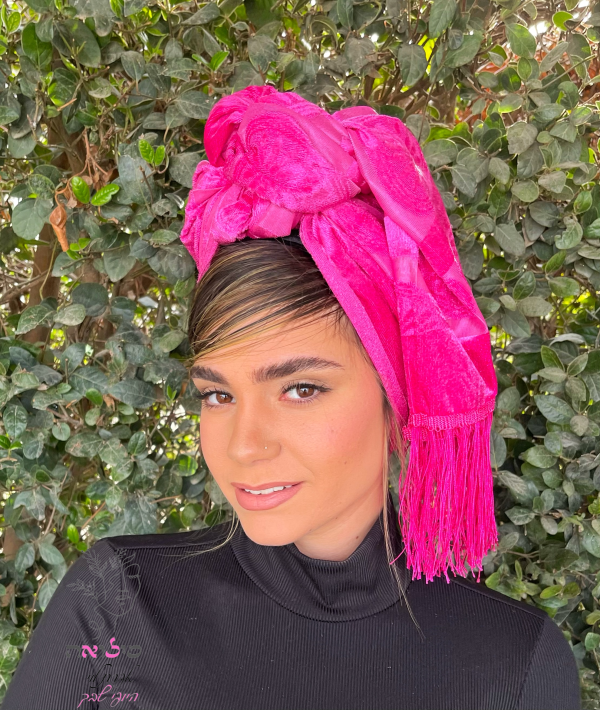 ⁦מטפחת לונג קטיפה ורוד פוקסיה⁩ – תמונה ⁦2⁩