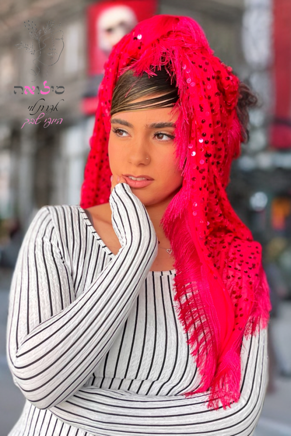 ⁦מטפחת פייטים גדולים ורוד פוקסיה⁩ – תמונה ⁦3⁩