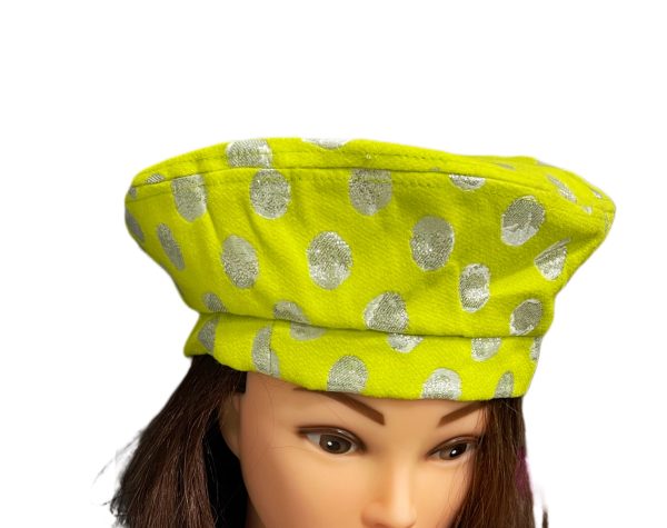 כובע מעוצב S נקודות צהוב